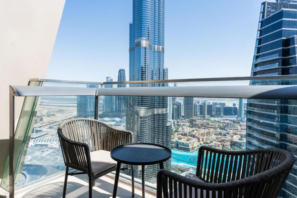 Vacay Lettings – Burj Vista high floor Burj Khalifa & Fountain view