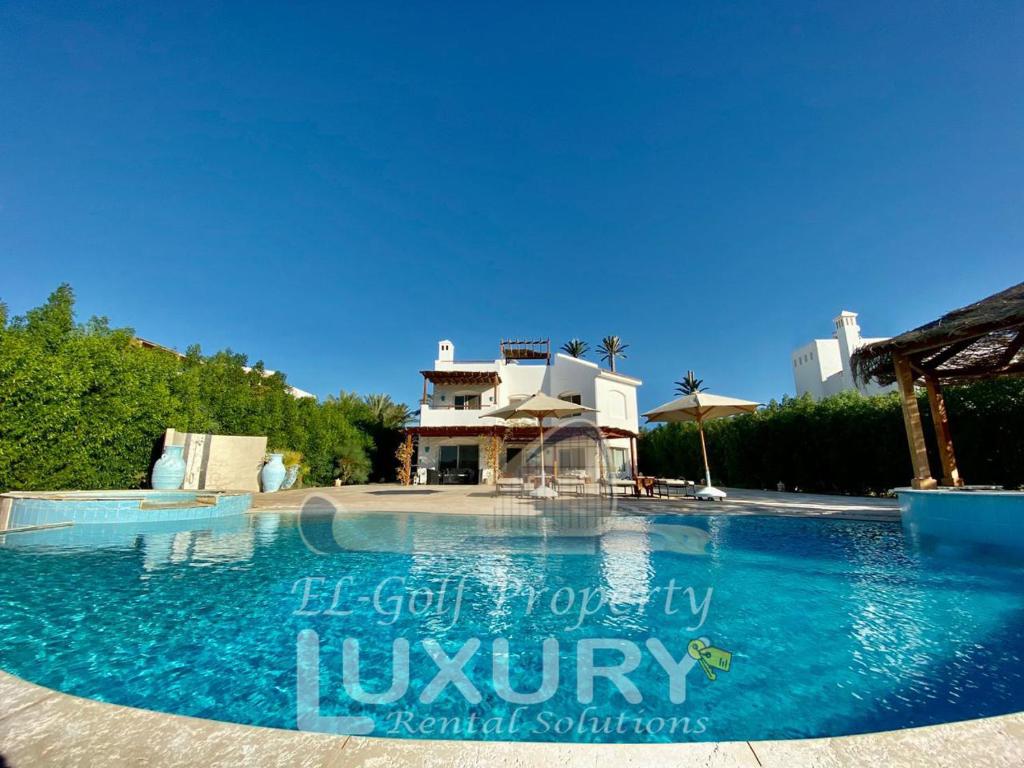 Villa 9 ph-5 with 4 Bed Room