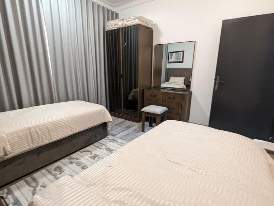 Wadha Luxury Apartment