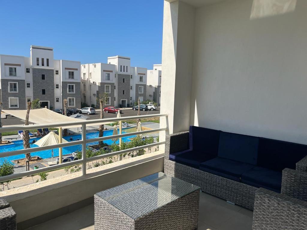 3bedroom chalet double view in AMWAJ