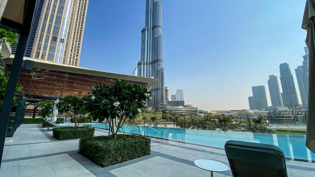 Near Burj Khalifa & Dubai Mall - 1Br Apartment - Allsopp & Allsopp