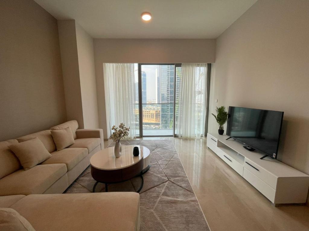 Brand New 1BR Apartment near Burj Khalifa & Dubai Mall - Allsopp & Allsopp