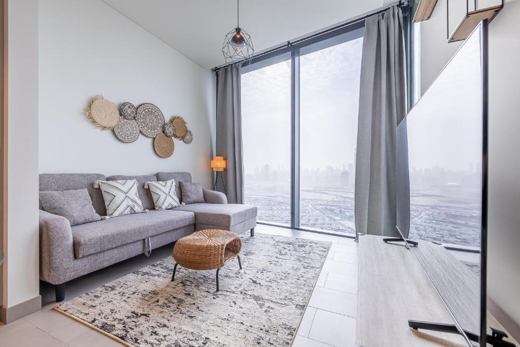 1BDR I Burj Khalifa View I Hotel Style