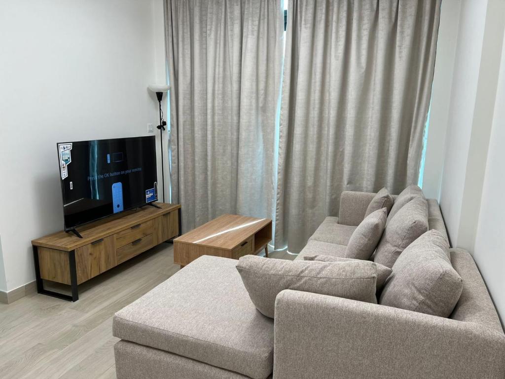 One Bedroom Apartment close to Airport & Dubai Mall