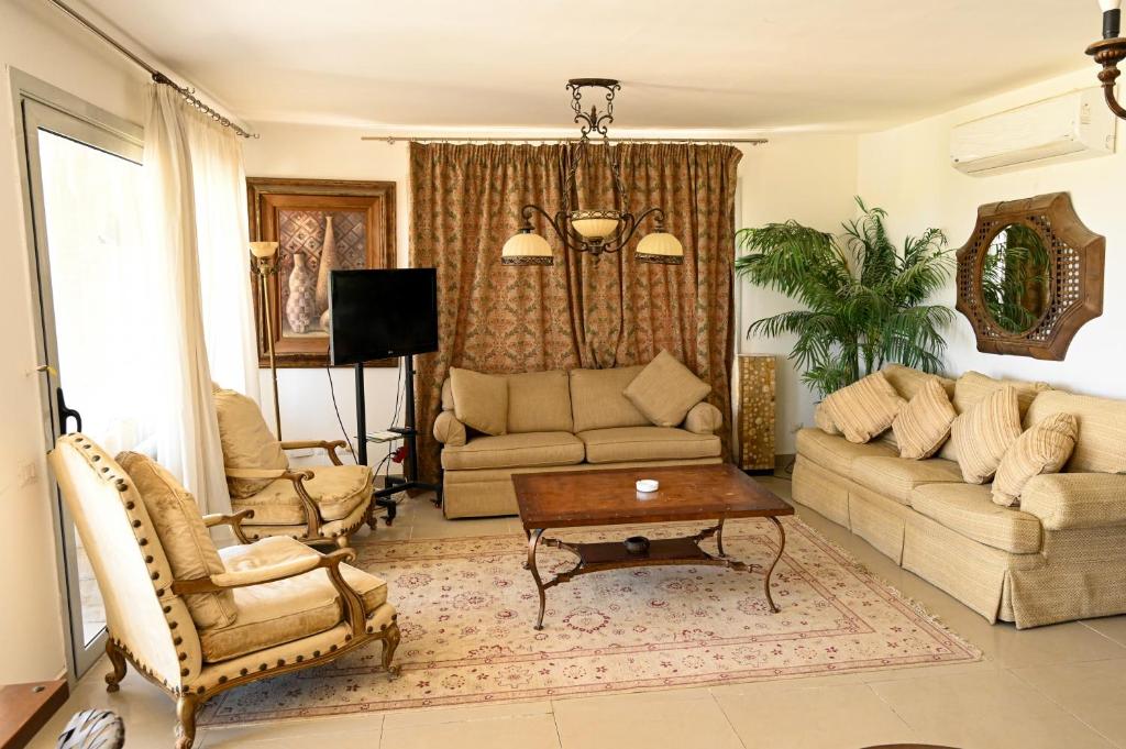 3BDR Direct on swimming Pool-Ein Bay Sokhna