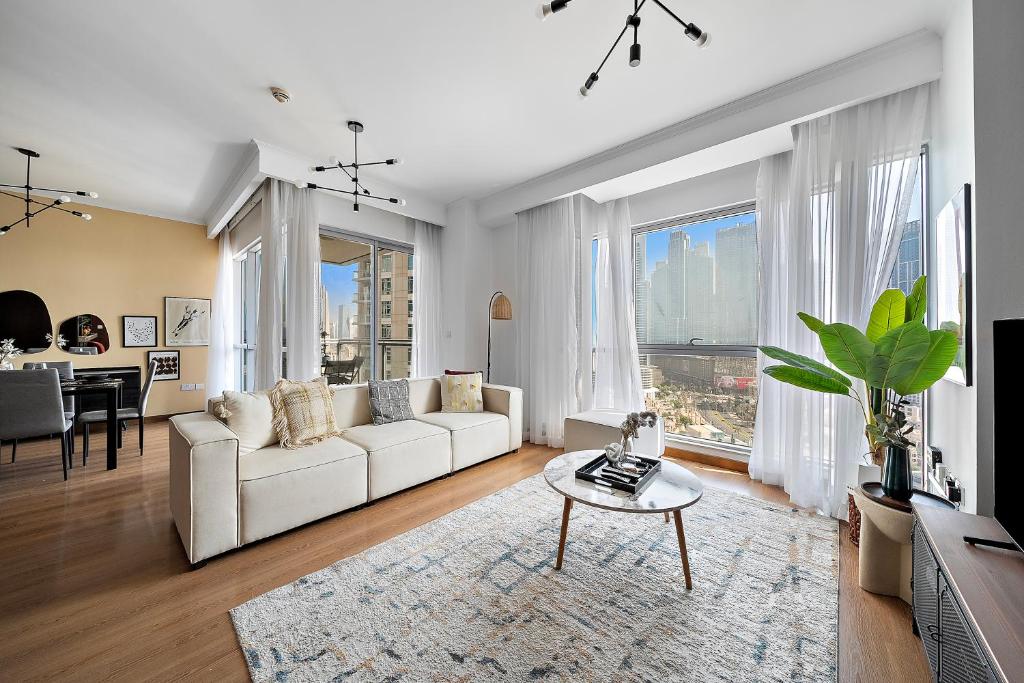 3BR The Residences Burj Khalifa View Downtown