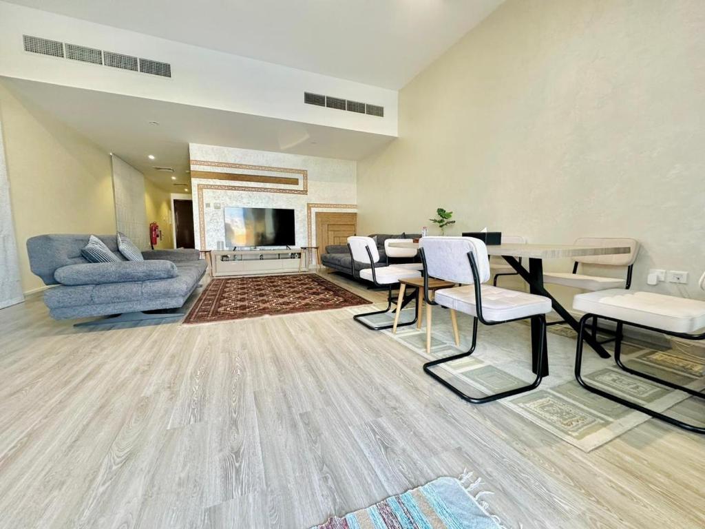 3BR White Pearl Luxury Villa