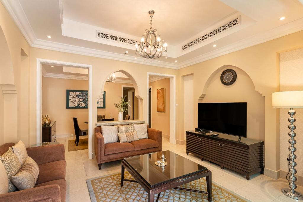 Classic & New - 1BR Apartment in OldTown,Downtown - Allsopp&Allsopp