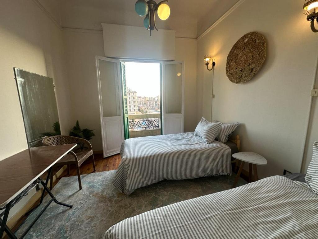 Agora House for men only 仅限男性