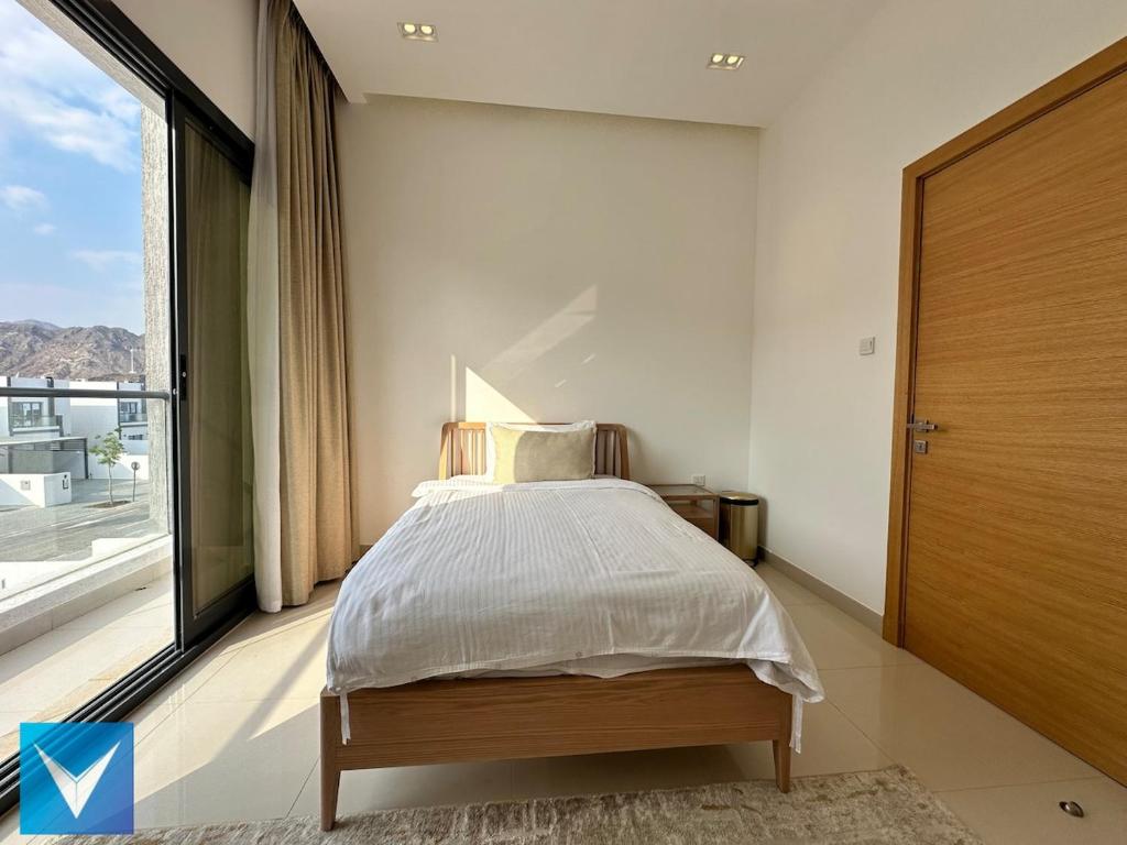 Al Dana villa