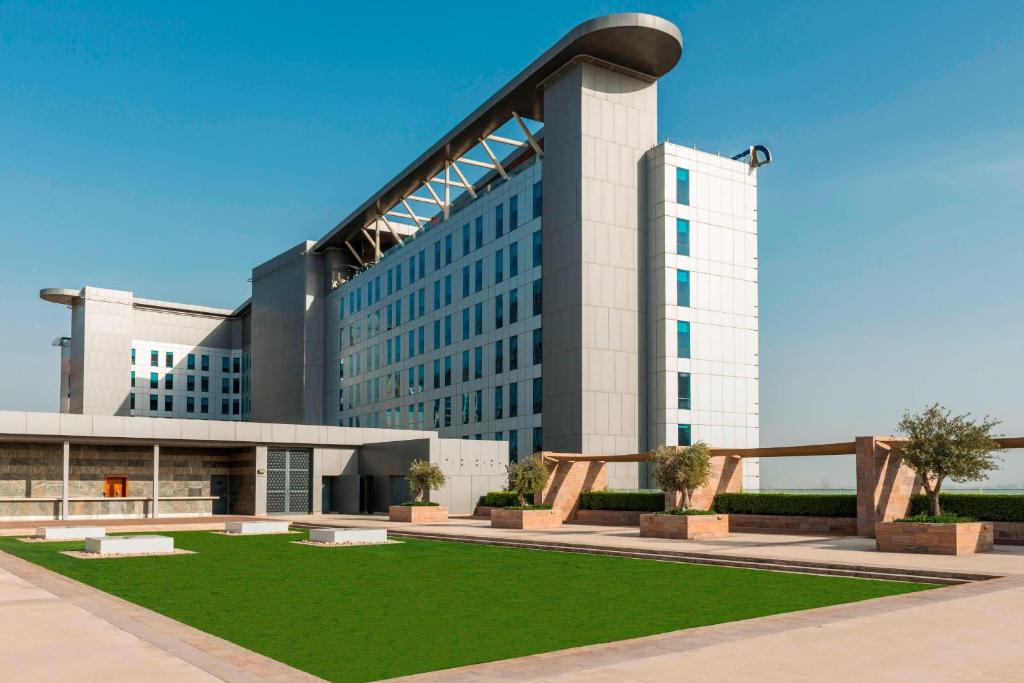 ألوفت أبو ظبي