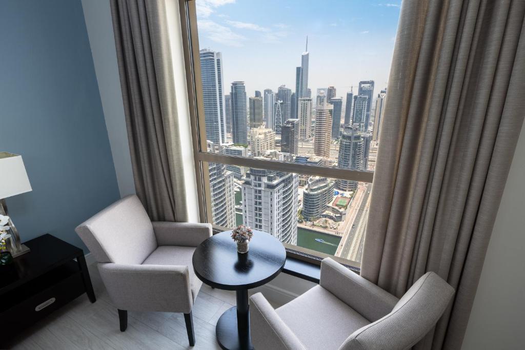 Amazing Marina View Apartment