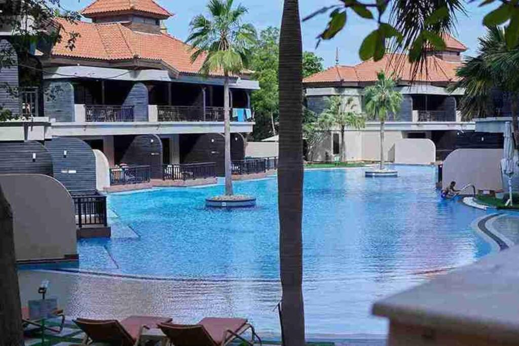 Anantara Palm Deluxe Apartment