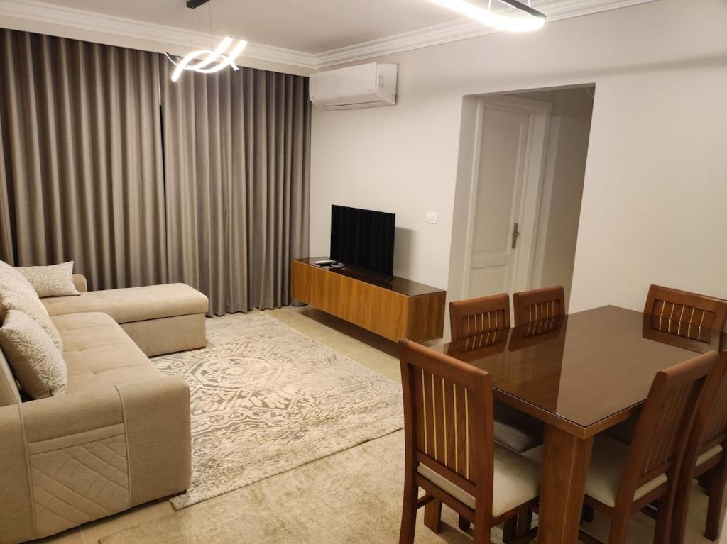 Apartment in Madinaty, Garden View Quite Lovely