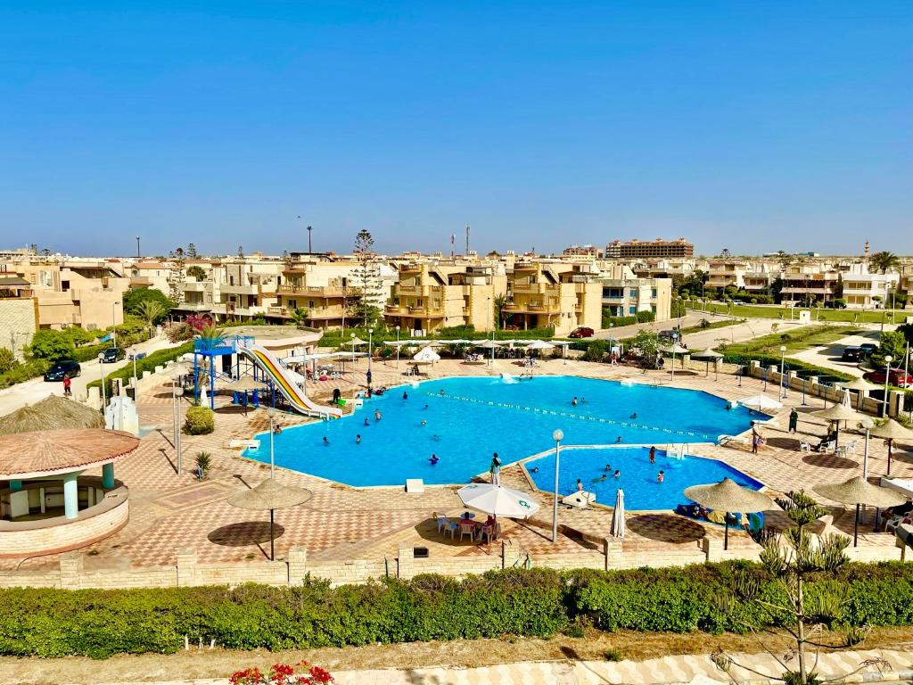 Sea & Pool View Deluxe Chalet - Prime Spot in Badr Resort