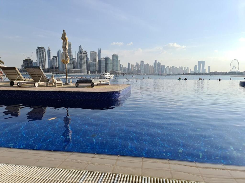 Beachfront apartment in Oceana Residence, Palm Jumeirah