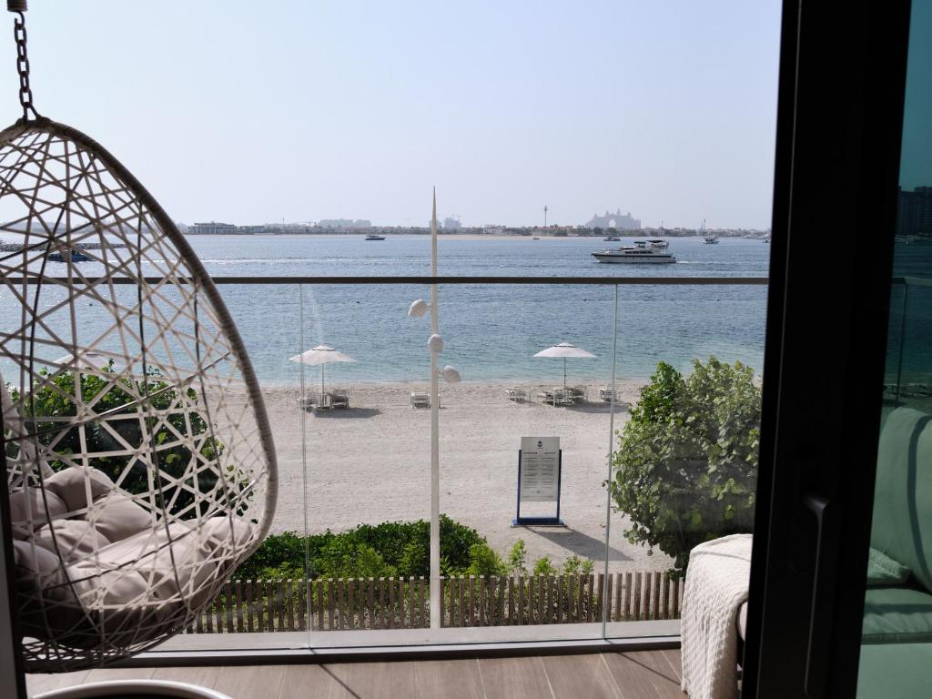 Beachfront Townhouse SEA BREEZE