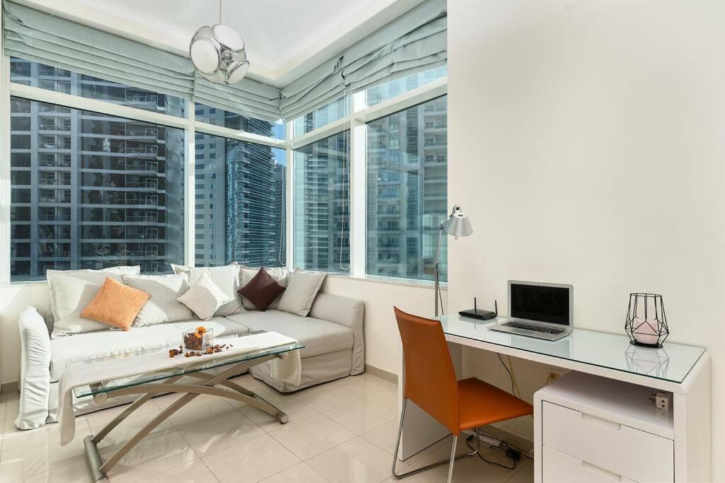 Beautiful 1BR at Botanica Tower with sunset view Dubai Marina