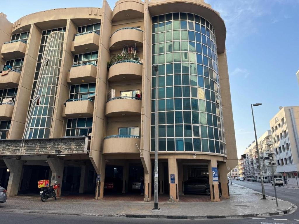 Partition Rooms in Deebaj Hotel Apartment