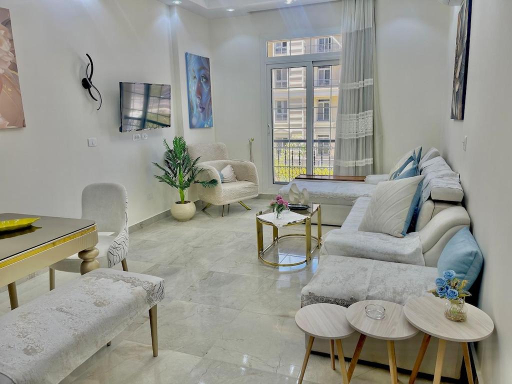 Blanche one bedroom apartment