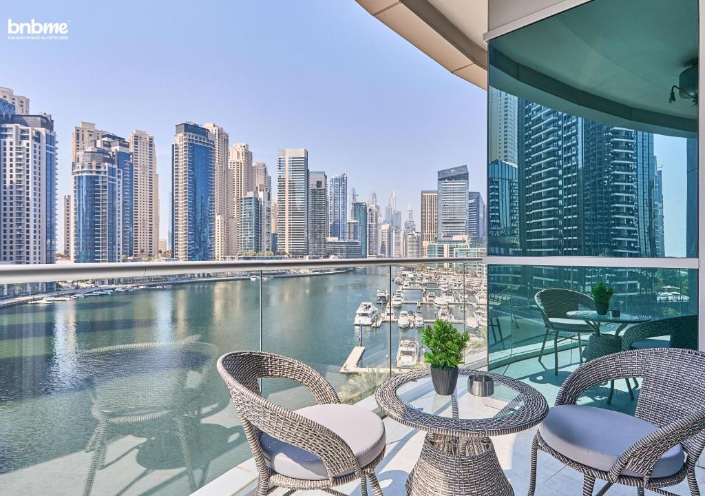 bnbme - DAMAC Waves Tower