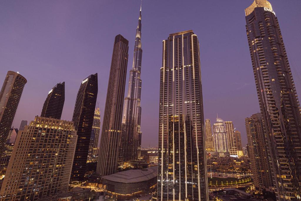 Burj Khalifa Full View