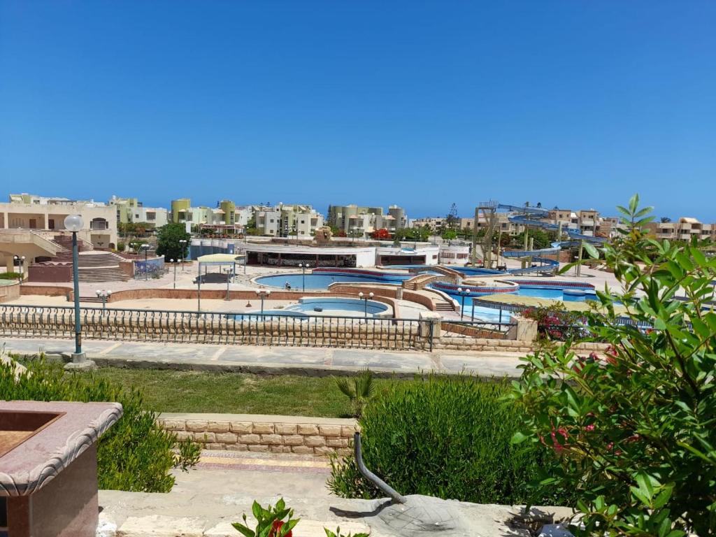 R1 CH21 studio 2 beds poolside garden terrace Green Beach