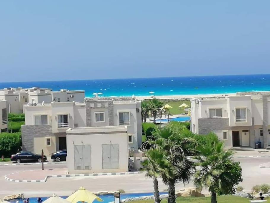 Chalet in Amwaj with a Sea view