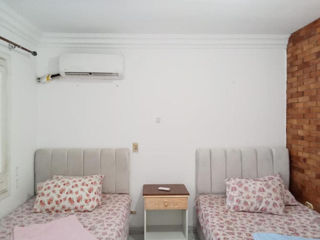 chalet1 ch21 with a wonderful view 2 bed rooms terrace and garden green beach
