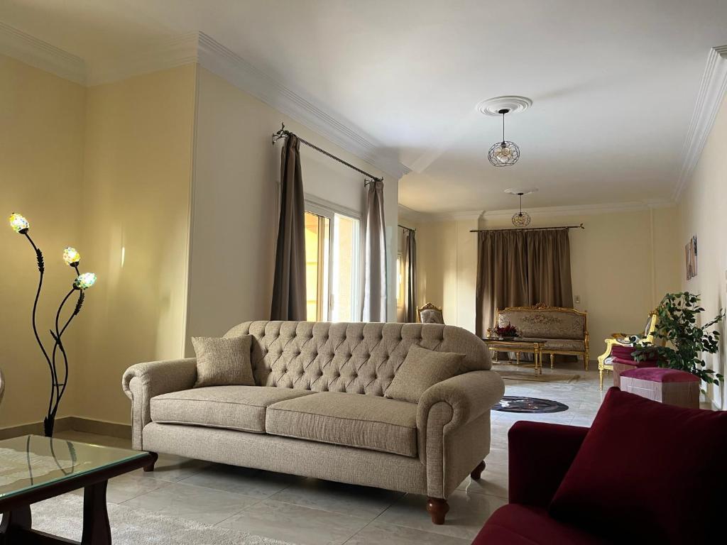 Charming apartment with balcony (families only)
