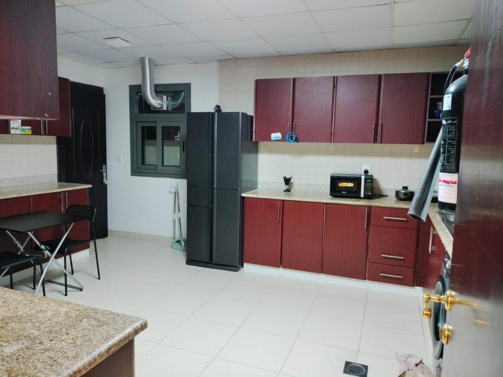 Charming Private Room - Female only