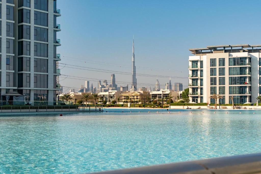 Stunning 1BR in Belgravia, JVC - Ahlan HH