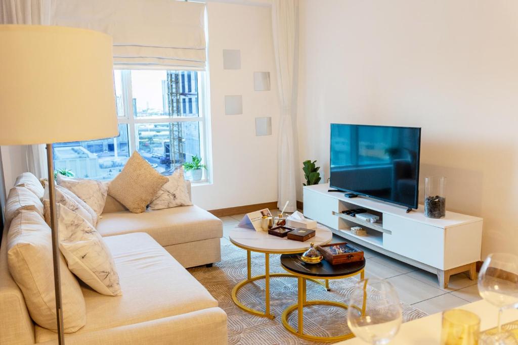 Chic Dubai Marina Stay