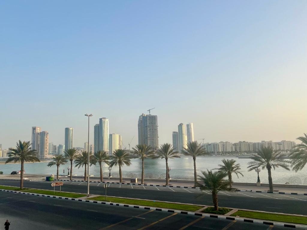 Cozy 1Bhk with corniche vibe