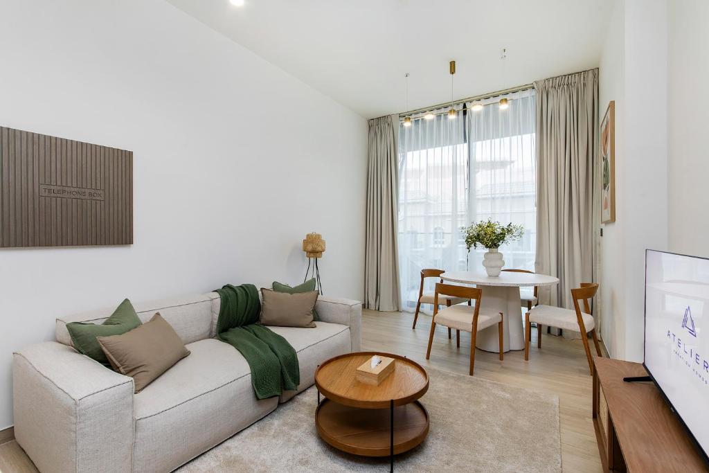Cozy 1BR Apartment in JVC