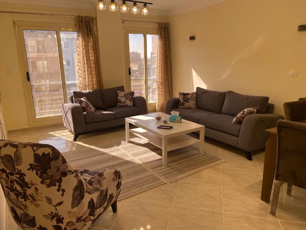 Cozy 2 BR in New Cairo City - Gated Compound