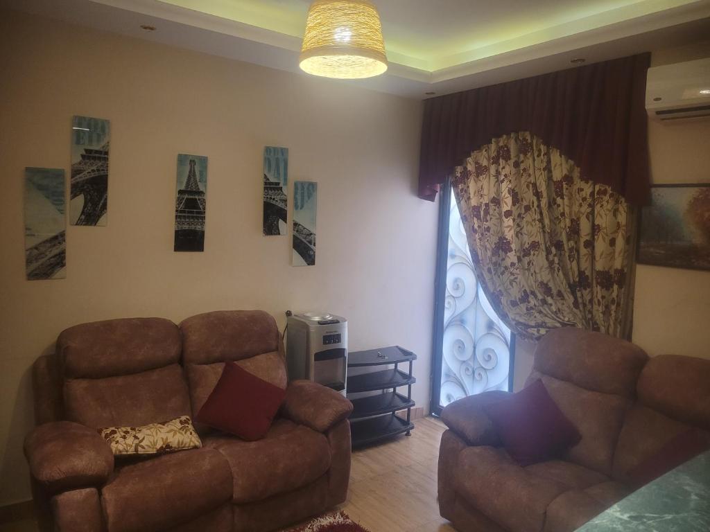 CozyHome 2BR Place New Cairo with Private Garden