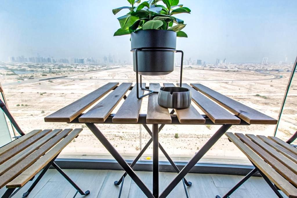 Cozy Studio 29th Floor, Bloom Towers Marina View