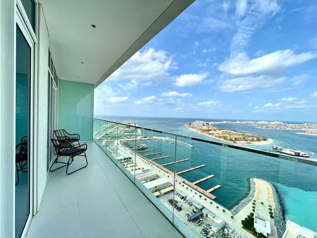 Dar Vacation - Luxury White & Badge 1BDR Apartment Palm View