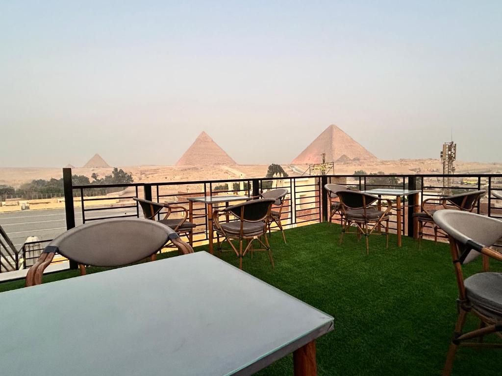 Dima Pyramids View