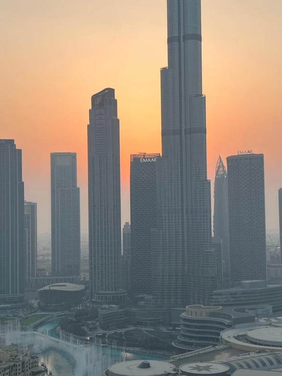 Downtown Address Burj Khalifa