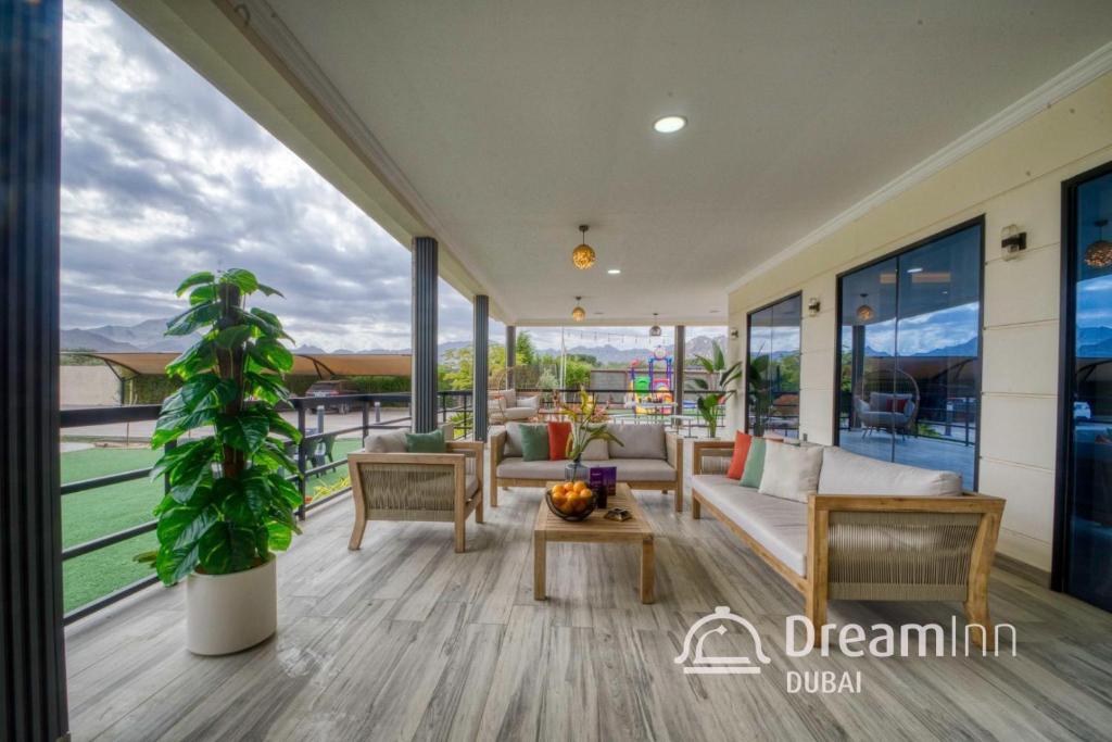 Dream Inn Haven Farm House