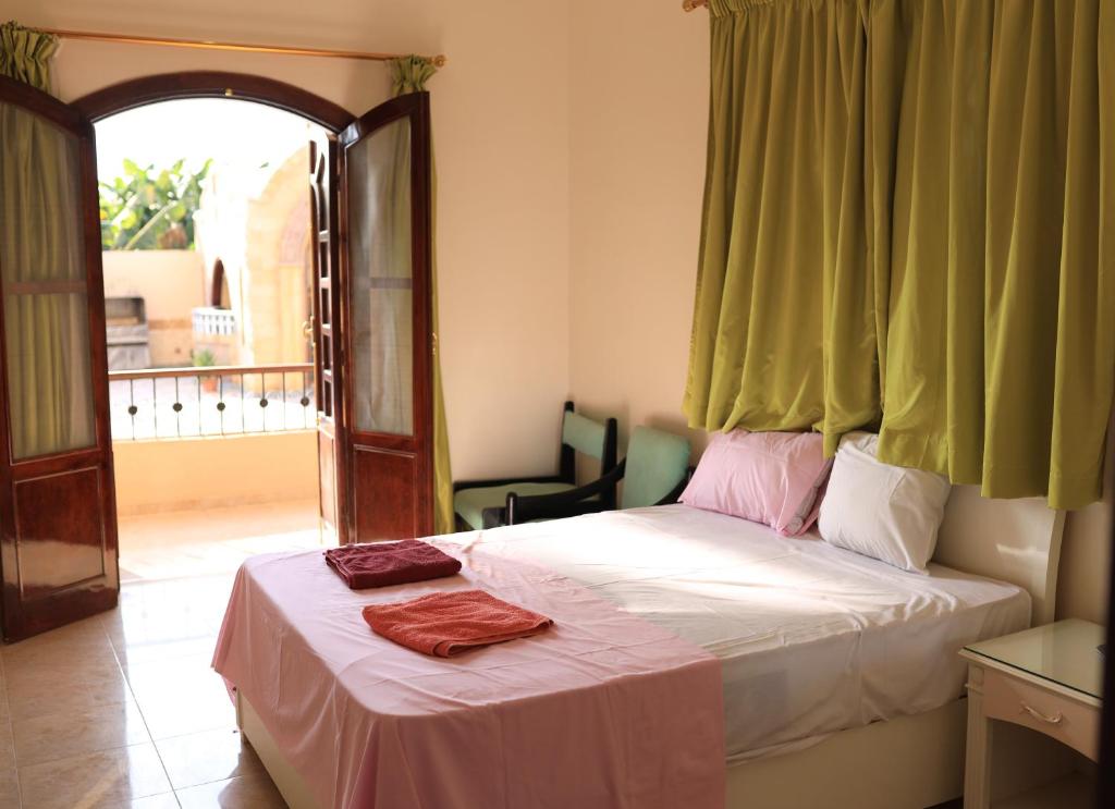 DREAM ISLAND Hotel