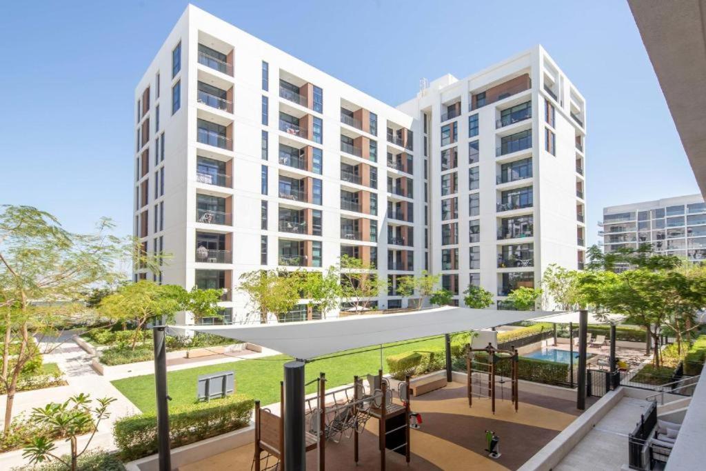 Dubai Hills Dreamin Spacious 1BR with Balcony