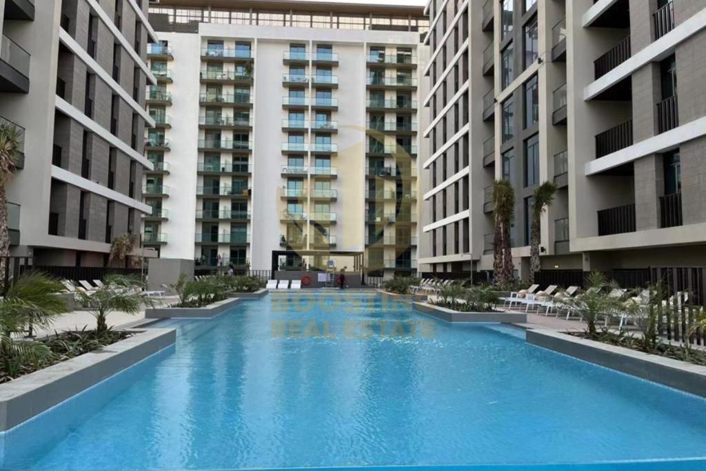 Elegant 1 Bedroom Apartment in Sobha Hartland, 10 Mins to Downtown 1012