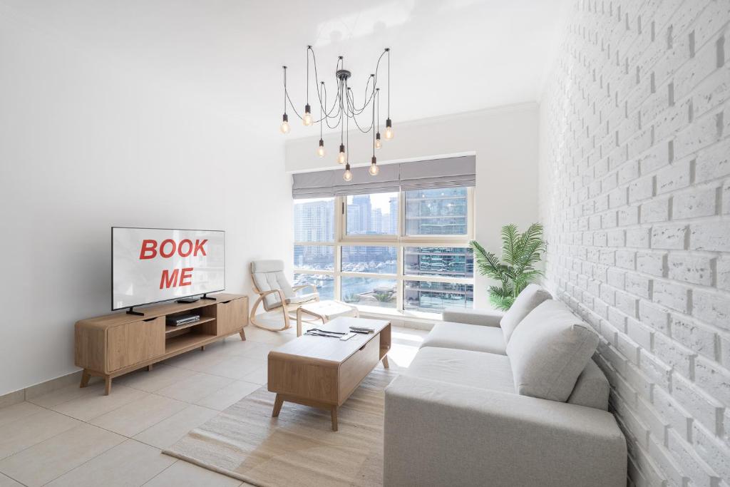 Elegant 1-Bedroom Retreat in Dubai Marina