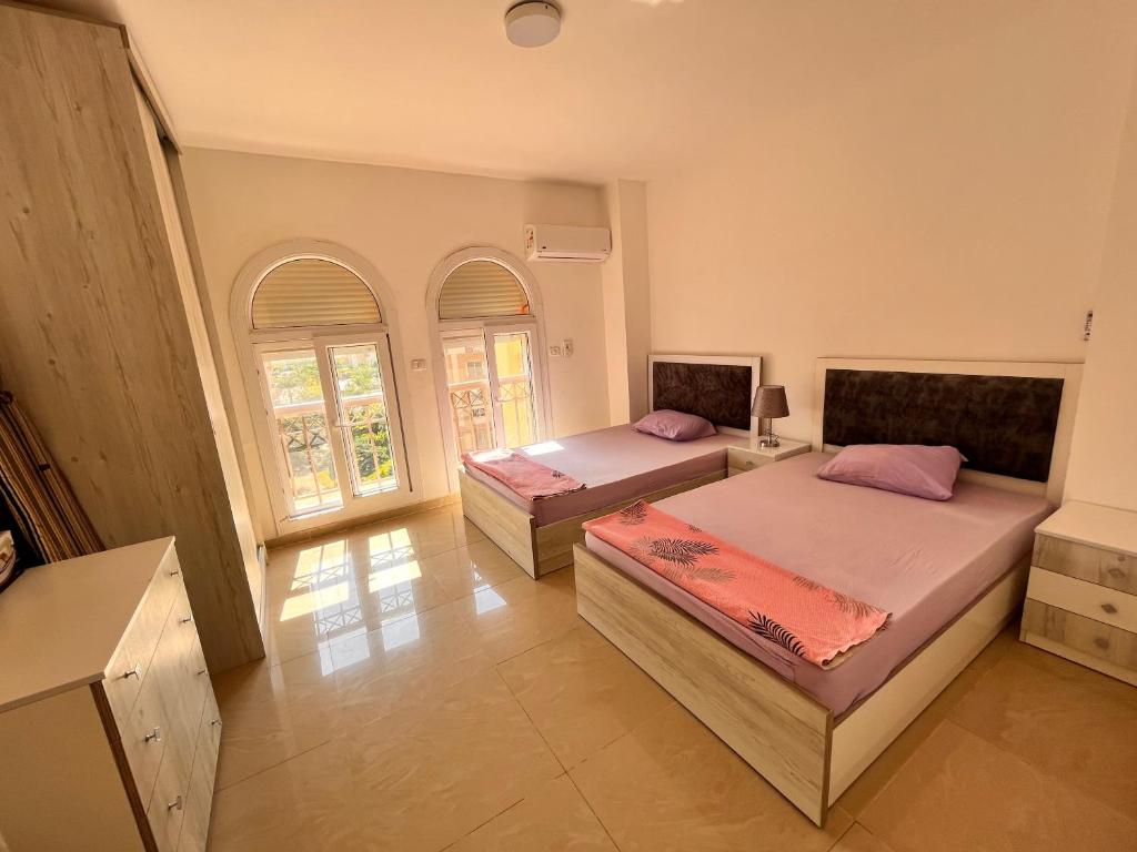 Luxury Inn 3BR Amazing view in Madinaty B2