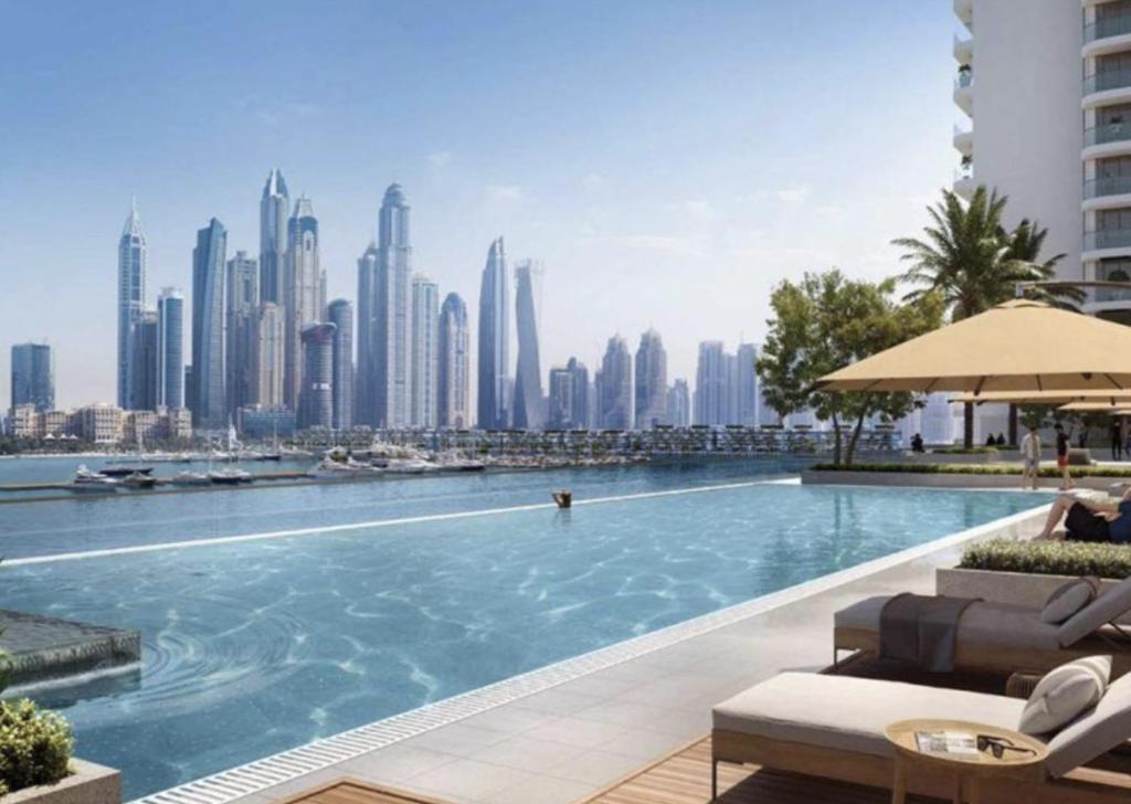 Apartment in Emaar beachfront - Sunrise bay with private beach access