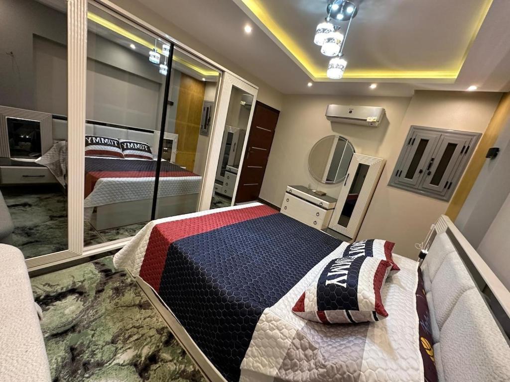 Elegant SeaView Apartment