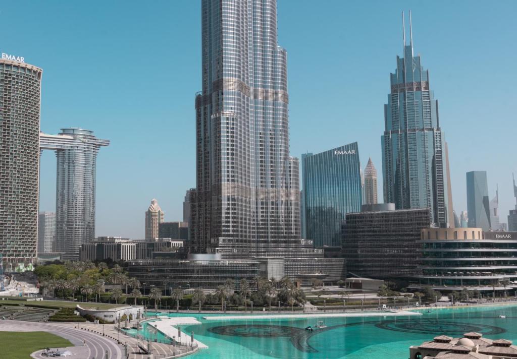 Elite Royal Apartment - Full Burj Khalifa & Fountain View - Brilliant - 2 bedrooms & 1 open bedroom without partition